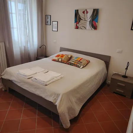 La Casa Di Rachele Lucca